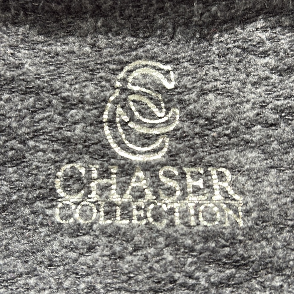 Chaser Collection Top - Picture 5 of 6